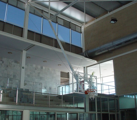 Single post ceiling hung Basketball goal
